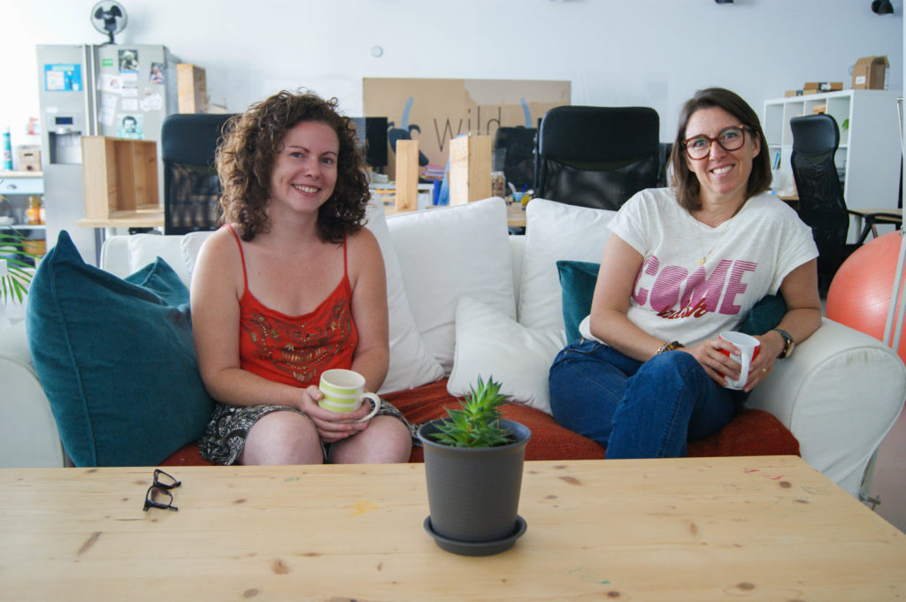 A droite, Anne-Cécile, manager de l’agence de Cenon et à gauche, Aurélie, chargée de recrutement et développement.